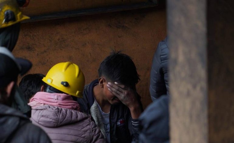 sus compañeros intentaron salvarlo; lo que se sabe

 – Primer plano