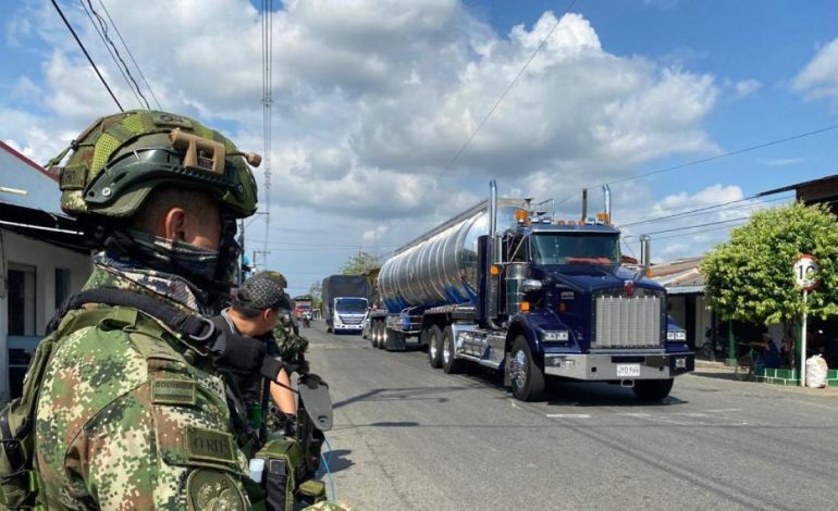 Para la construcción de carreteras incompatibles
– Primer plano