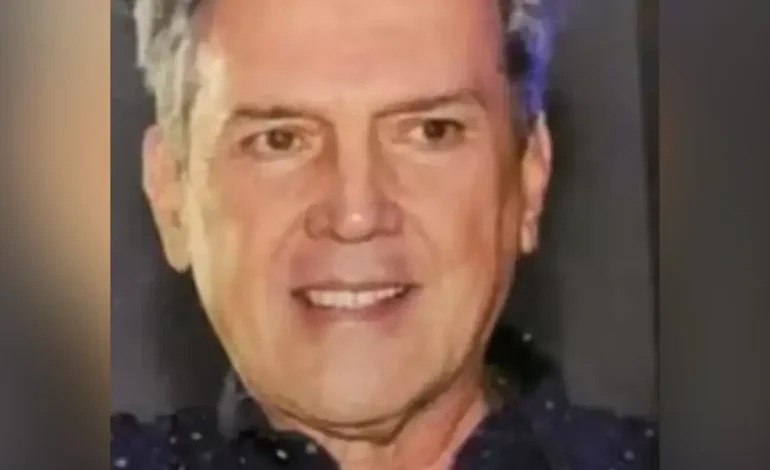 ¿Quién es Juan Carlos Uribe?

 – Primer plano