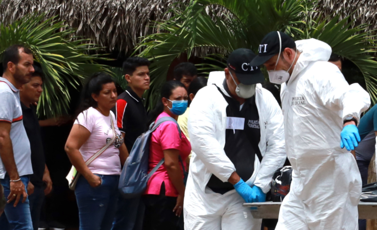 Dos personas serían asesinadas, y al menos cinco más resultaron heridas

 – Primer plano