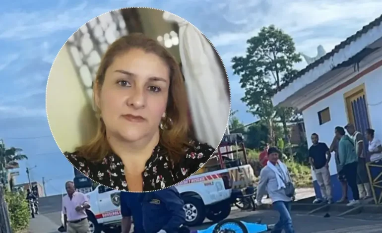 Su motocicleta golpeó un camión, y dos menores en otro vehículo también resultaron heridos

 – Primer plano