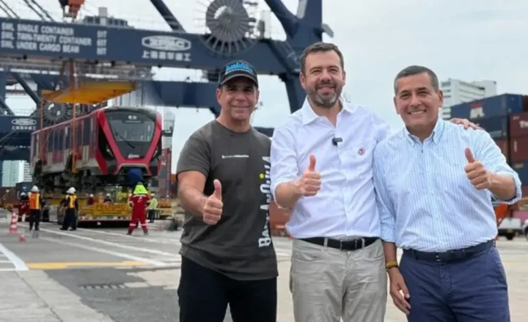 El alcalde Alejandro Char asegura que Barranquilla debe comenzar a diseñar su propio metro y dejar que las dos líneas especificadas durante el gobierno actual

 – Primer plano