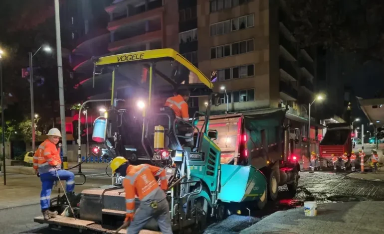 En las calles cubiertas con casi 15,000 hoyos

 – Primer plano