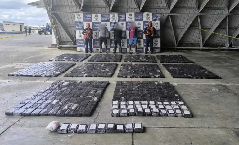 Fue una persecución del bote después de detectar el barco

 – Primer plano