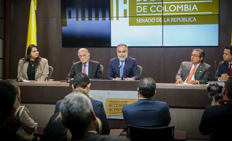 El proyecto de ley se basa en el hecho de que la región tiene su propio gobernador y acceso directamente a los recursos de la nación

 – Primer plano