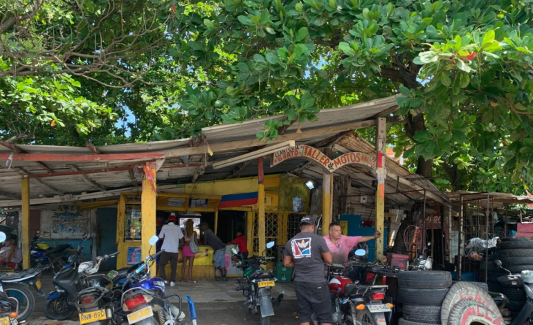 El tribunal de Cartagena se negó a suspender el desalojo en Chambacú y le pidió al fiscal que examinara «reservas de Mafias y robo de bienes públicos»

 – Primer plano