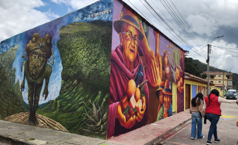 Boyacense Gente que se ha convertido en una galería de arte abierta en el primer muffin «Boyacá Pinta Grande Festival»

 – Primer plano