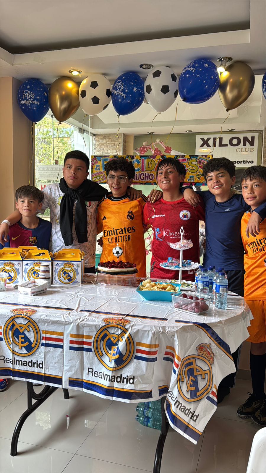 La celebración se convierte en memoria

 – Primer plano