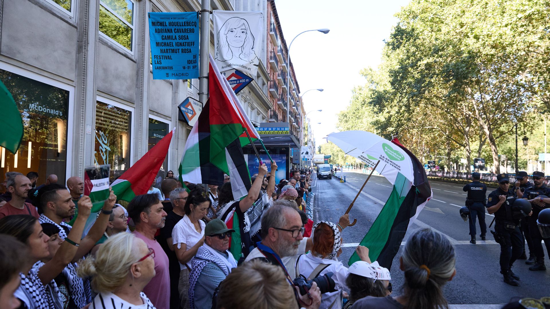 Las protestas en Madrid evitan la ceremonia de podio de la gira de España

 – Primer plano