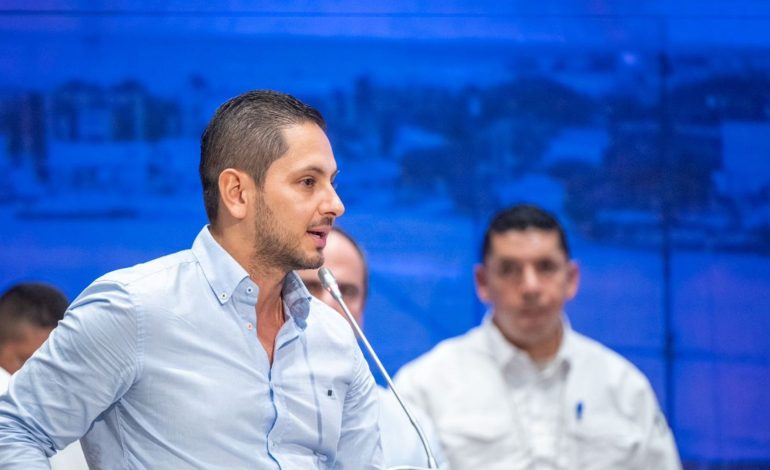 Esteban Quintero señala la informalidad como «cáncer de turismo»
 – Primer plano