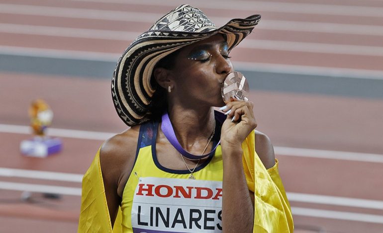 Natalia Linares hace historia en el Campeonato Mundial de Atletismo
 – Primer plano