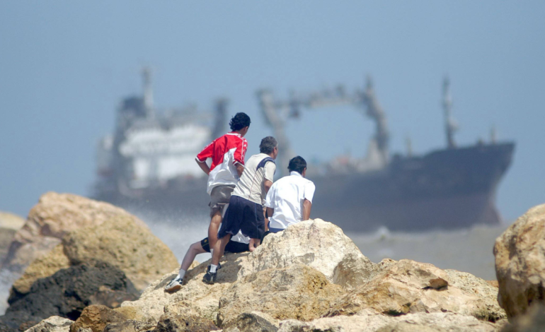 Deterioro de la boca ceniza thaamar

 – Primer plano