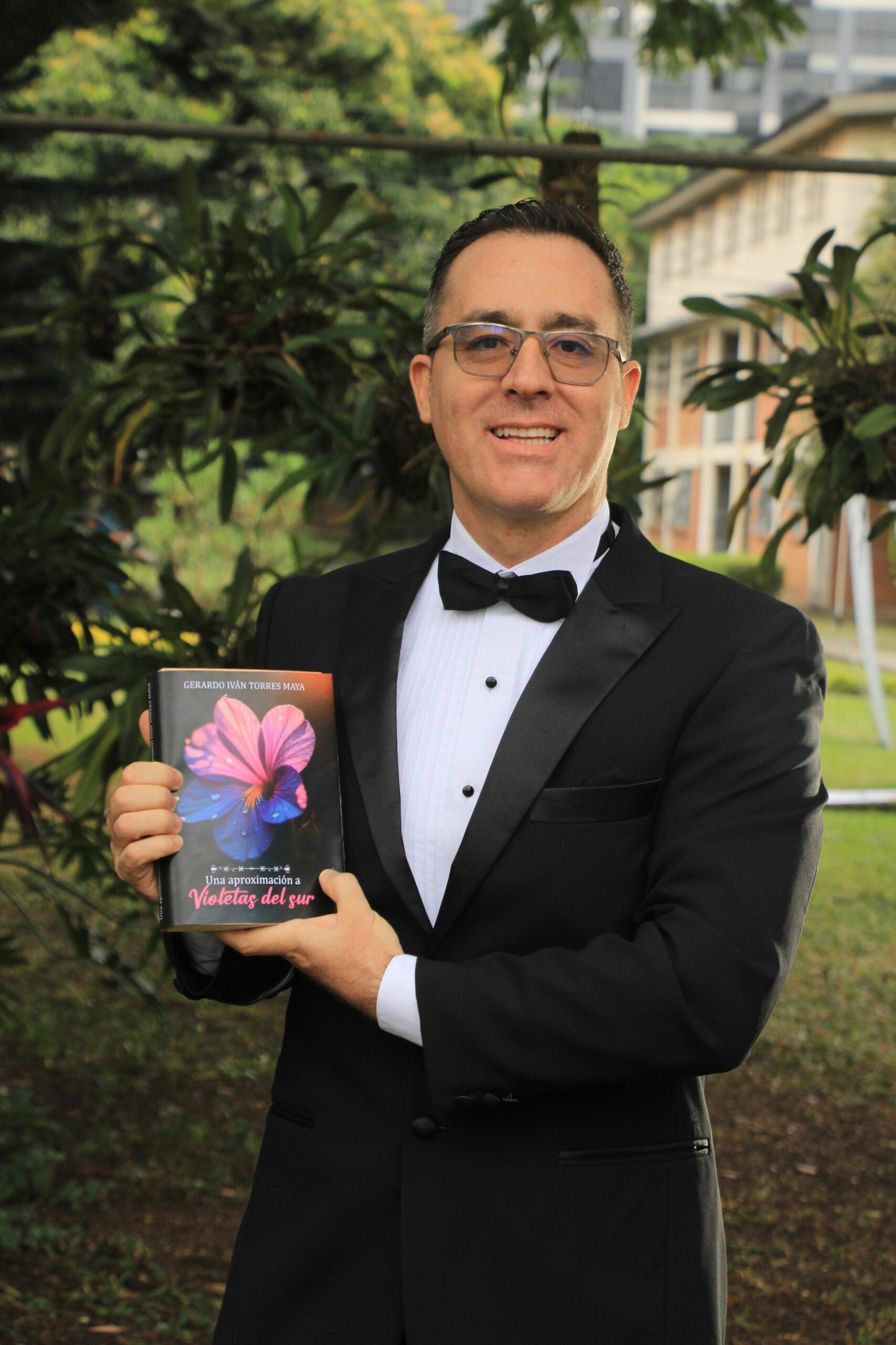 ‘Violets del Sur’, resurgidos de un testimonio poético

 – Primer plano