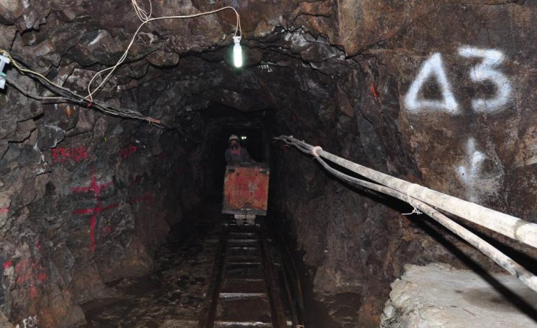 Emergencia de Minera en Santander de Qilichao, Norte del Cauca: Siete personas están atrapadas después de resbalar

 – Primer plano