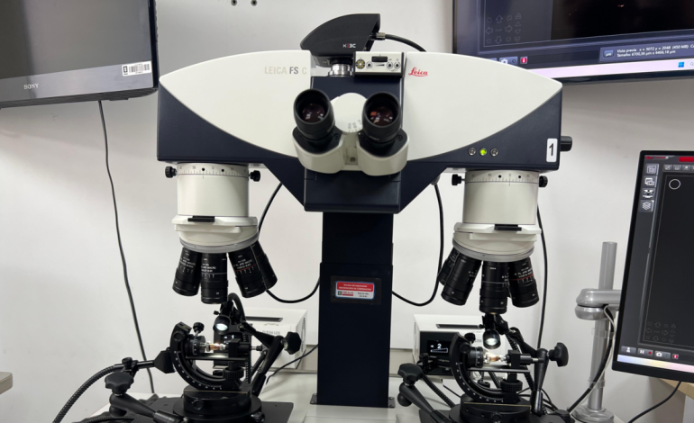 Este es un macroscope comparativo balístico, una herramienta tecnológica moderna que mejorará la explicación

 – Primer plano