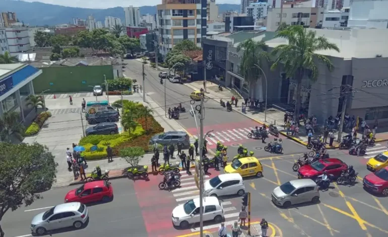 Identificar a la víctima herida del ataque sycarial a la cabeza del foro del candidato presidencial para el Centro Democrático: es un empresario
 – Primer plano