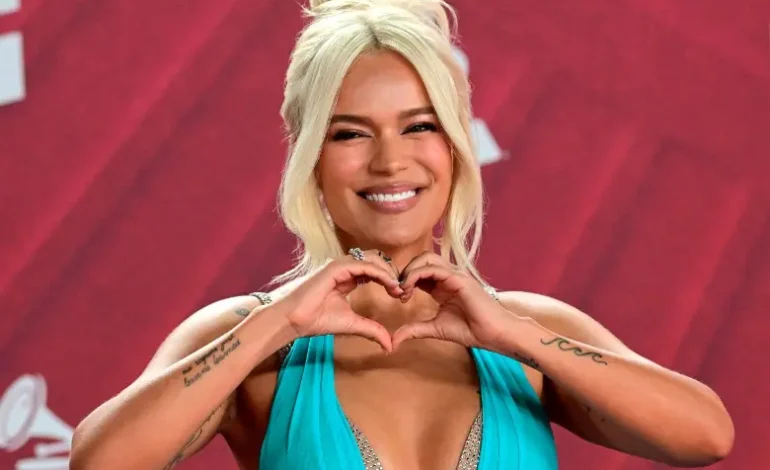 Karol G hará la historia como la primera mujer latina en el encabezado Coachella 2026 – 

 – Primer plano