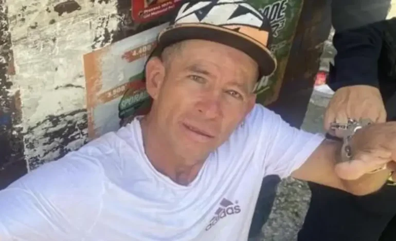 La decisión del juez causó indignación
– Primer plano