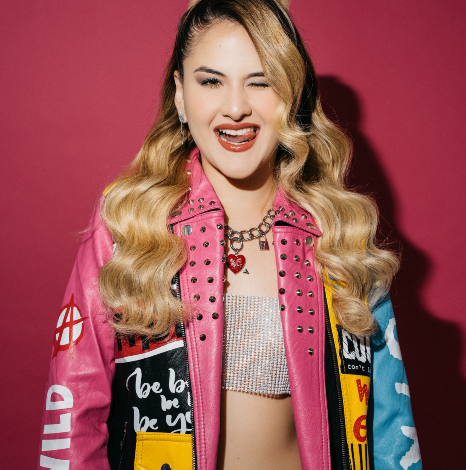 La artista ecuatoriana Mar Rendón estrena su nueva canción ‘pero no tanto’
 – Primer plano