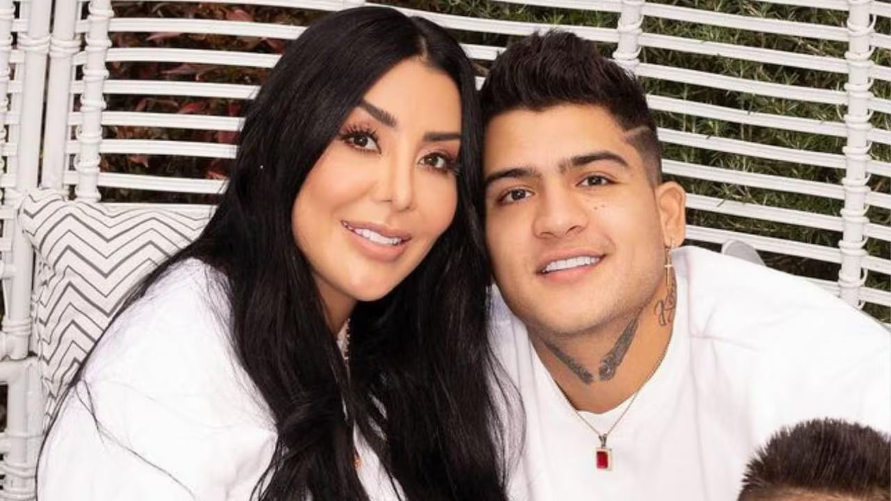 Sostienen a Marcela Reyes para la desaparición de B King en México

 – Primer plano