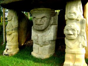 El foro internacional para el regreso de los activos culturales en San Agustín termina.

 – Primer plano