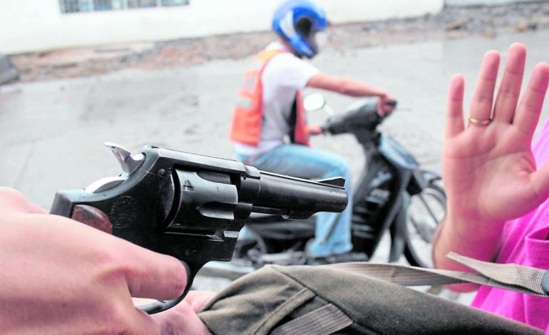 Según el estudio del Observatorio de Equidad de Mujeres, unas 5,000 mujeres informaron que la víctima del robo en Cali
 – Primer plano