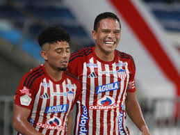 ¿Junior tendría problemas? está empezando a perder

 – Primer plano