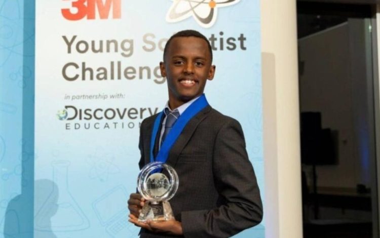 Los adolescentes crean jabón económico que previene el cáncer de piel

 – Primer plano