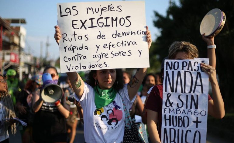 ¿Quién era una de ellas, madre de dos niñas?; lo que dijeron las autoridades sobre los crímenes
 – Primer plano