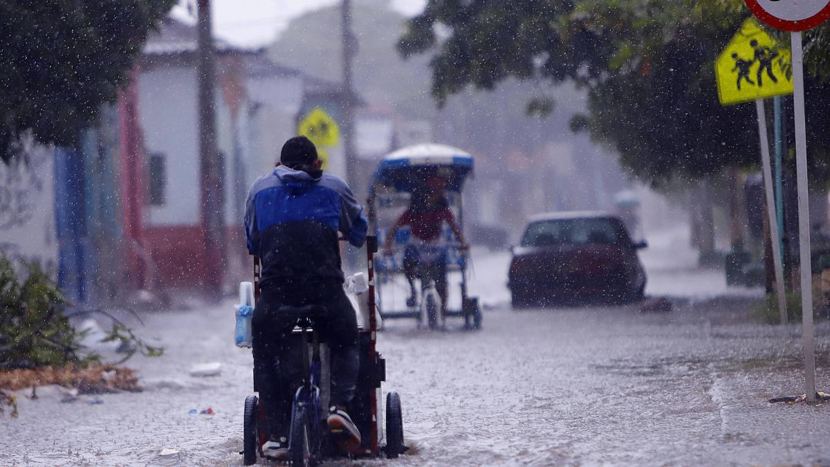 ¡Atención Barranquilla y Atlántico! Continuarán fuertes lluvias y autoridades advierten que impactos climáticos persistirán el resto de la semana

 – Primer plano