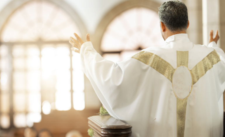 El Papa León XIV designó al Padre Franklin Misael Betancourt como nuevo obispo de la Diócesis de Tumaco en Nariño.
 – Primer plano