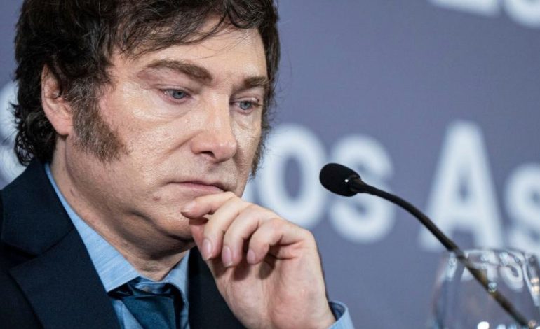 Milei enfrenta su mayor prueba: las elecciones de medio término en Argentina definirán su futuro político y económico

 – Primer plano