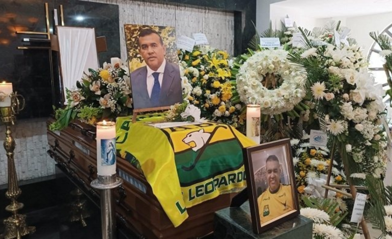 Denuncian a quien provocó la muerte de Ricardo Chacón, agente de tránsito de Floridablanca, quien cayó al piso durante el operativo
 – Primer plano