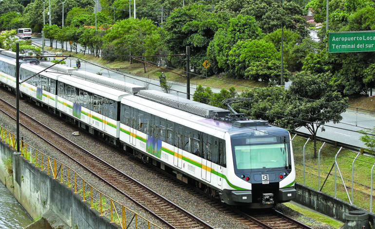 Metro de Medellín suspendió operación entre tres estaciones del sur de la ciudad por socavamiento de vías férreas: conocido
 – Primer plano