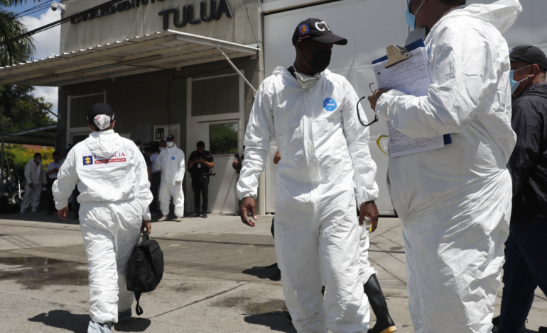 Luego de hablar con unas 10 personas, investigan la muerte de un hombre en una habitación de hotel en Medellín; esto se sabe

 – Primer plano