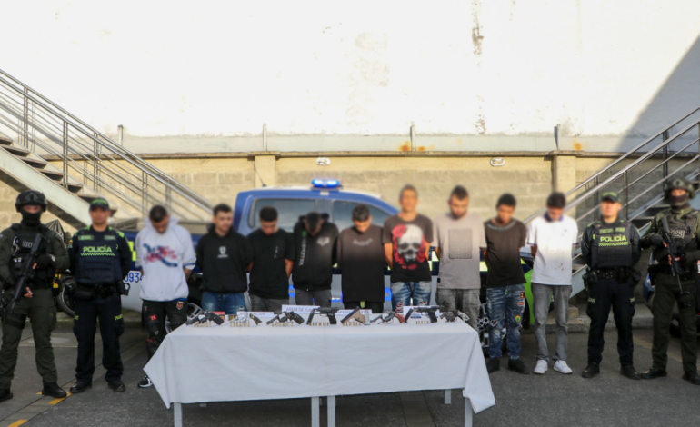 Confesaría que voy a planificar otro asesinato

 – Primer plano