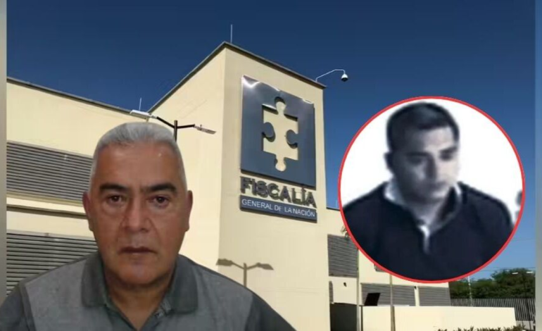 atacó a su compañero con un cuchillo
 – Primer plano