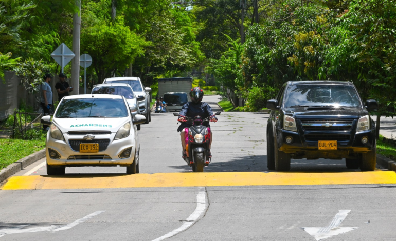 ¿En qué parte de Cali se han instalado 31 nuevos badenes para reducir la siniestralidad vial? Esta es una estrategia de seguridad vial

 – Primer plano