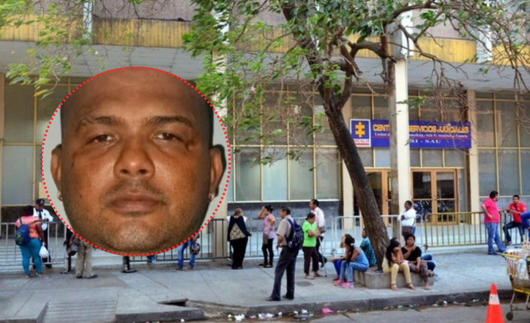 La oficina del fiscal recupera el apodo El Negro, agresor Kelly de Arco: ha cambiado la apuesta del delito de transferencia ilegal de armas a las armas

 – Primer plano