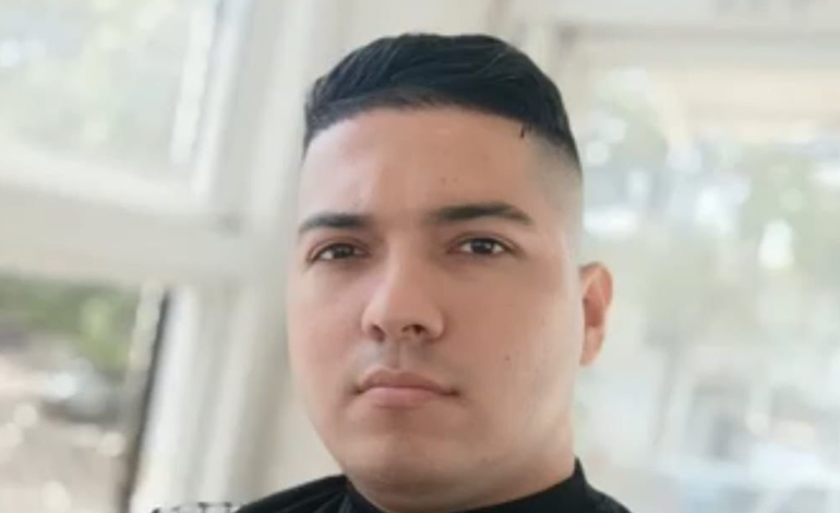 Un guardia del Inpec lucha por su vida en cuidados intensivos tras ataque de un sicario en el barrio Simón Bolívar de Cartagena

 – Primer plano