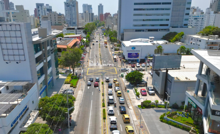 A partir del martes el contraflujo en la carrera 51B será permanente en Barranquilla por su efectividad para reducir en un 57% los tiempos de recorrido

 – Primer plano