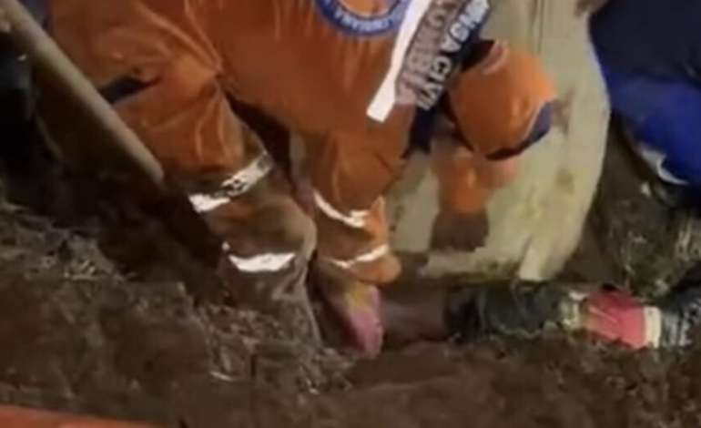 Tragedia en Nariño | El derrumbe de Mallama arrasó una casa: una madre y su hijo murieron y cuatro personas más resultaron heridas; esto se sabe por el caso

 – Primer plano