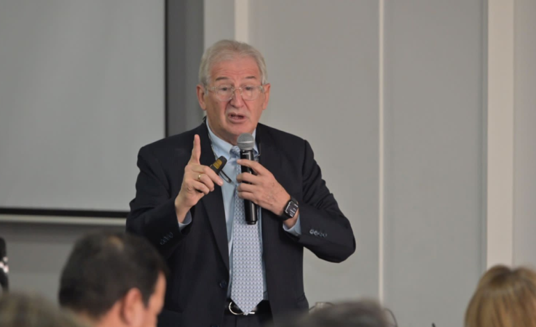 Falleció el Dr. Remberto Burgos, considerado el padre de la neurocirugía en Colombia
 – Primer plano