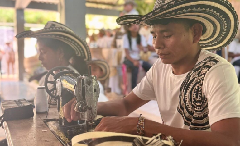 Consejos Zenú se reúnen en Tuchín, Córdoba, para fortalecer el diálogo con el Estado y proteger su patrimonio cultural

 – Primer plano