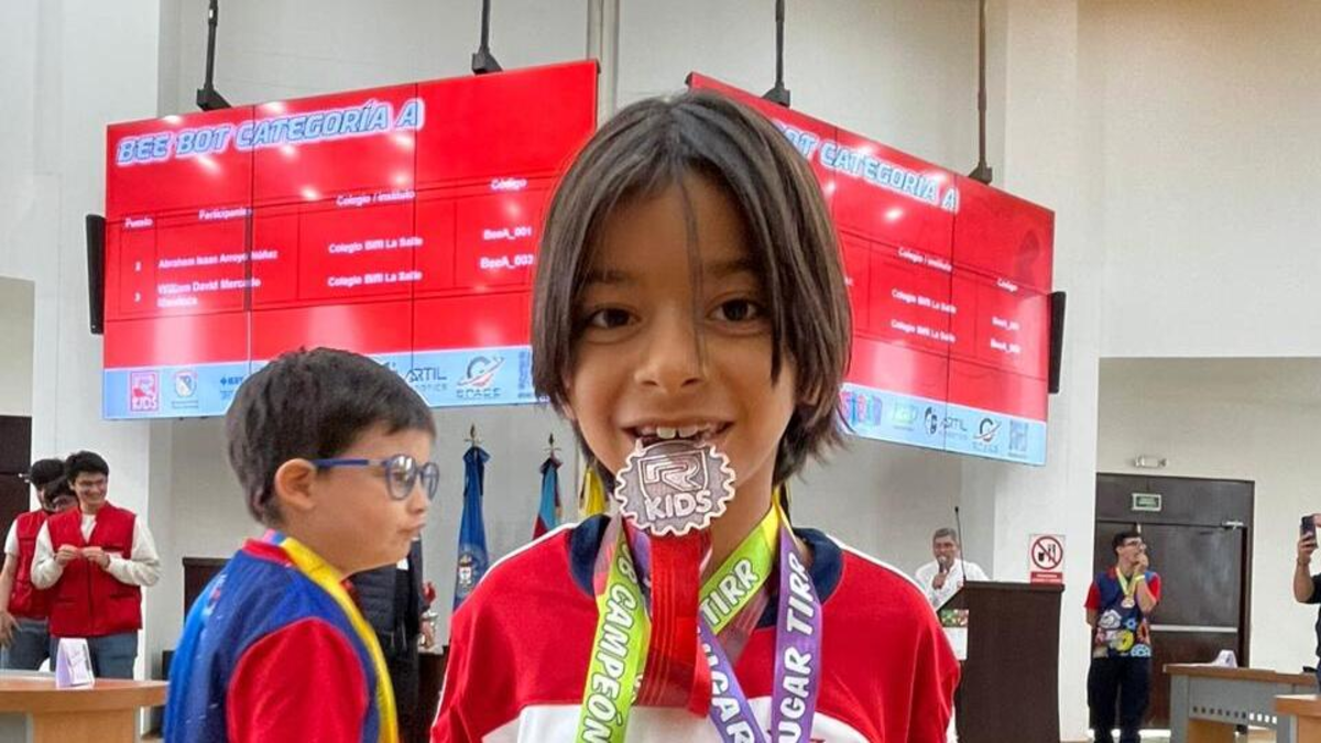 la historia de Juan David Barrera, un niño de Barranquilla que sueña con volar más alto

 – Primer plano