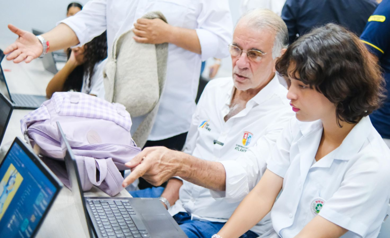 El Gobierno del Atlántico amplía las subvenciones al transporte para universitarios y realiza nuevos cambios
 – Primer plano