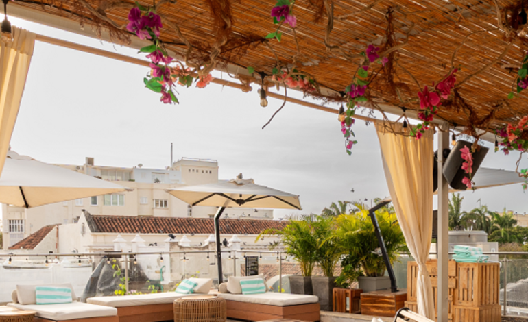 Rooftop Urania en Cartagena se sitúa en el top 10% de los rankings de Tripadvisor a nivel mundial por su alta puntuación entre los viajeros
 – Primer plano
