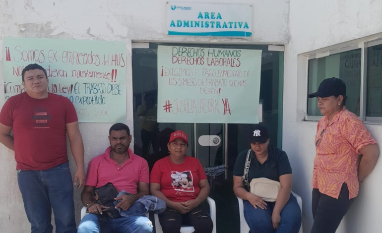 Ex empleados del Hospital San Marcos (Sucre) se encadenaron y realizaron huelga de hambre por retrasos en los pagos: los «despidieron» por protestar
 – Primer plano