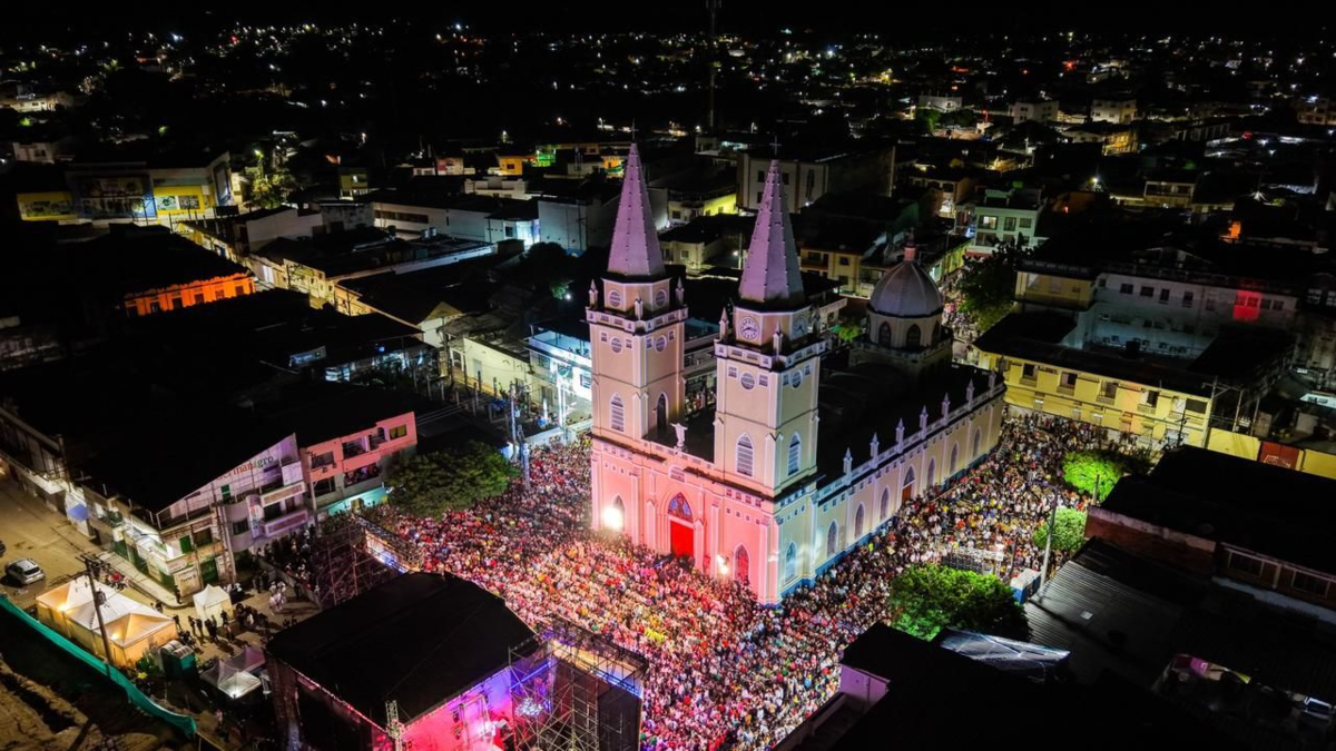 guardianes del río magdalena
 – Primer plano