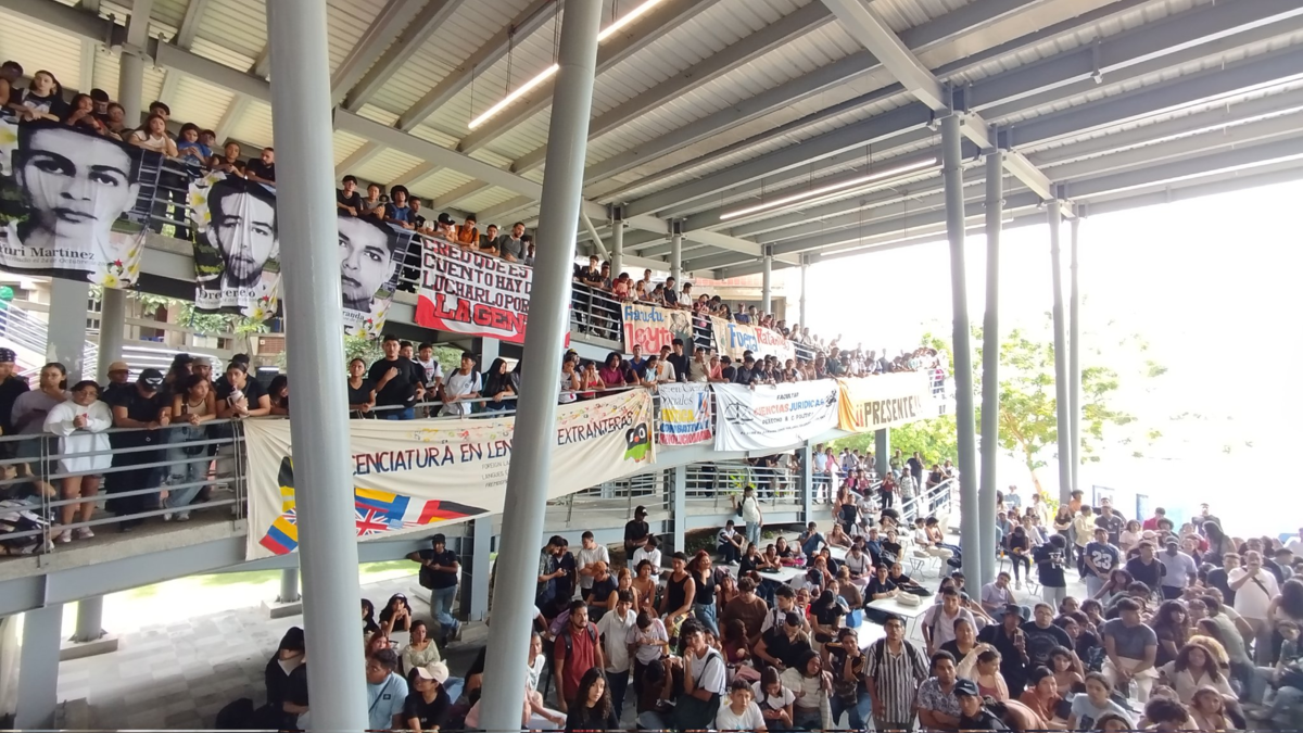 Universidad del Atlántico está en huelga indefinida: estudiantes exigen la renuncia del rector y la toma de la sede administrativa
 – Primer plano